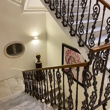 Apartment Treasures Catania