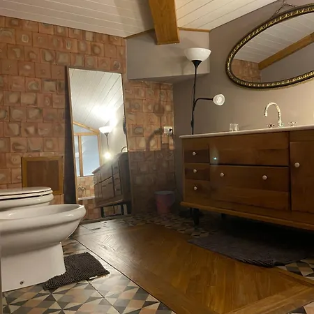 Treasures Apartment